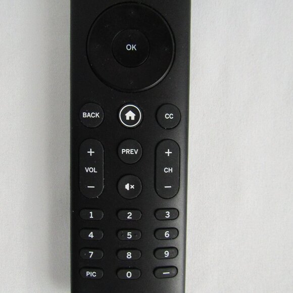 VIZIO TV Remote (Universal) - XRT140 - Picture 3 of 6
